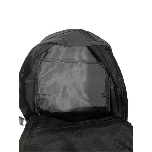 Seamlock Daily Work Backpack - Picture 3 of 6